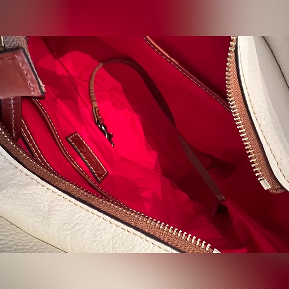 Dooney & Bourke | Pebble Grain Hobo - Picture 8 of 9